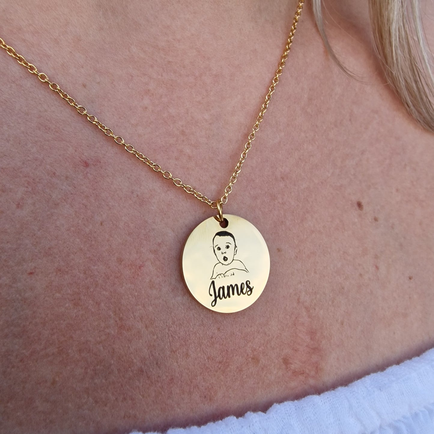Halsketting met babyfoto & naam | Goud, zilver of roségouden kleur