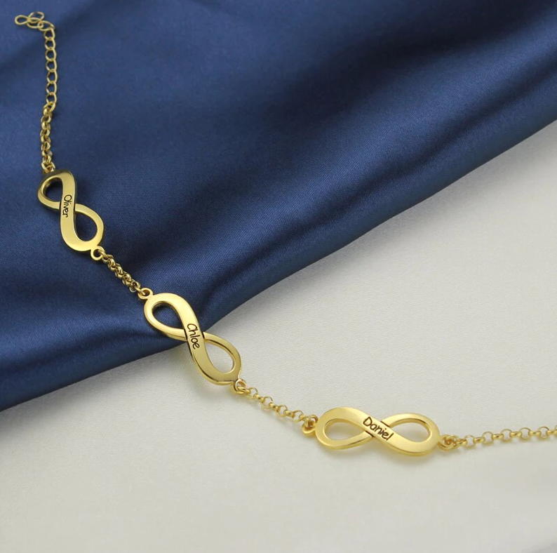 Infinty armband met 3 namen